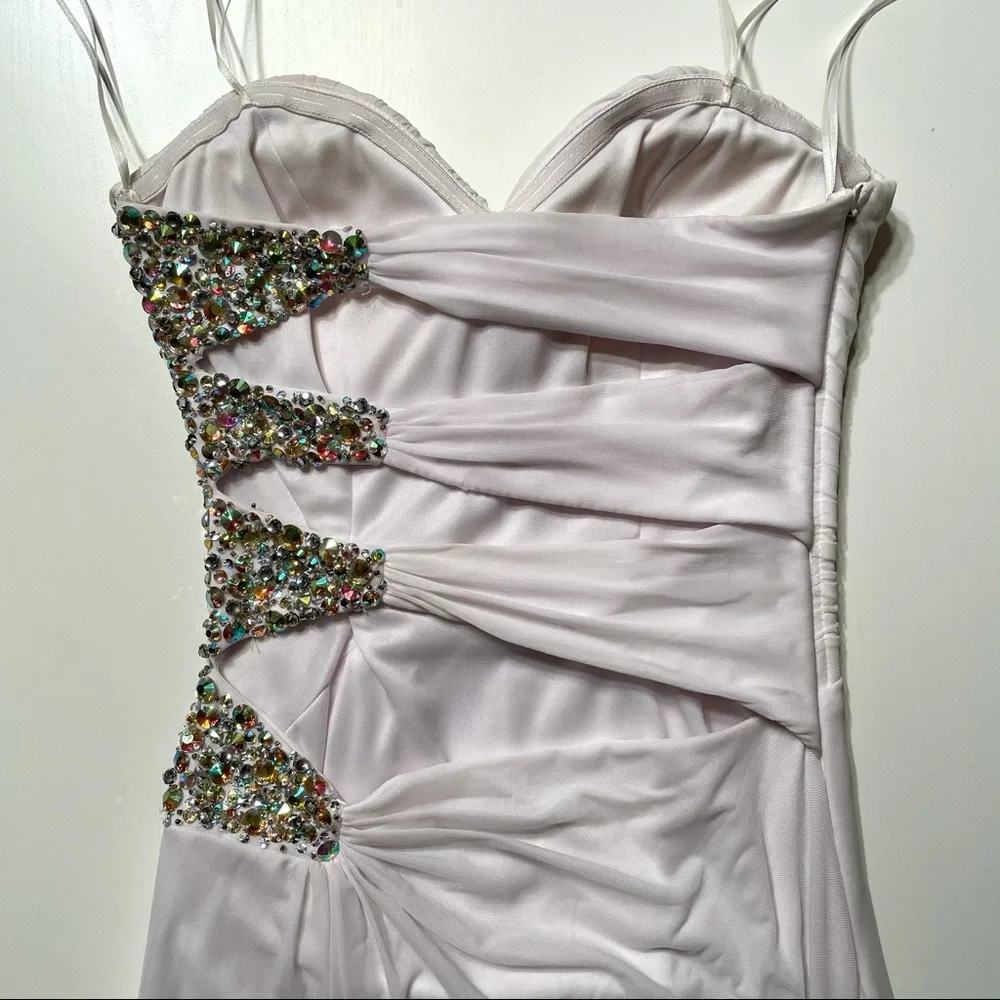 LA FEMME STRAPLESS GOWN W/ SIDE LEG SLIT - Picture 4 of 8